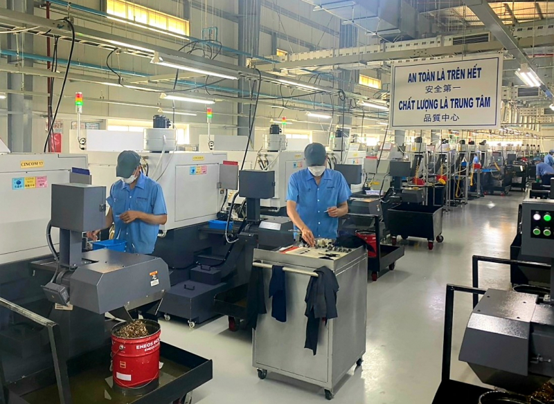 Các doanh nghiệp tại Đà Nẵng vượt khó, khôi phục sản xuất -0