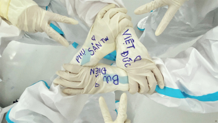 Những ngày “đỏ lửa” -0