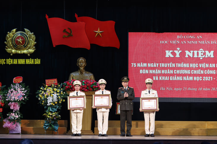 Học viện ANND kỷ niệm 75 năm Ngày truyền thống và đón nhận Huân chương Chiến công hạng Nhất -0