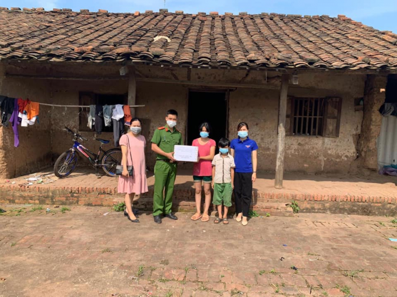 Đề nghị bổ sung trách nhiệm kiểm tra, xác minh  tố giác, tin báo về tội phạm đối với công an xã  -1