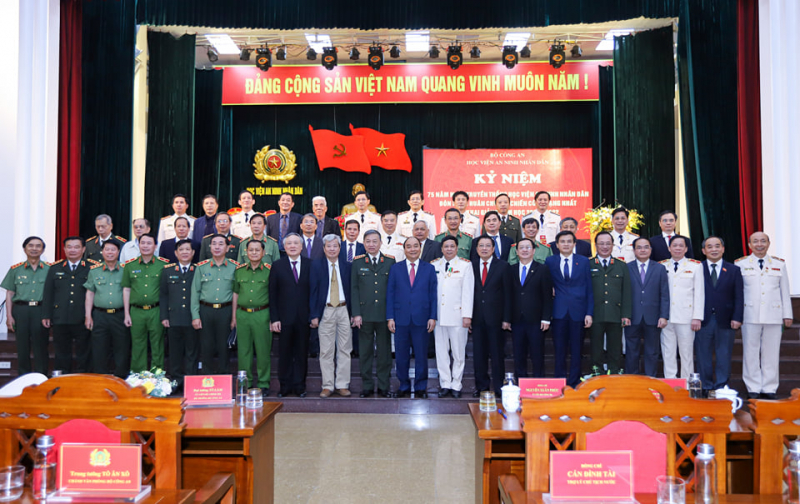 Học viện ANND kỷ niệm 75 năm Ngày truyền thống và đón nhận Huân chương Chiến công hạng Nhất -0