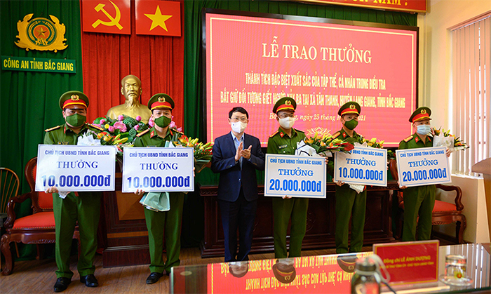 53 giờ truy bắt đối tượng sát hại 3 người thân -0