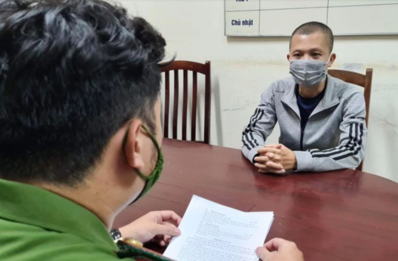 Làm rõ thêm một đường dây cho vay nặng lãi bắt con nợ thế chấp bằng ảnh “nóng” -0