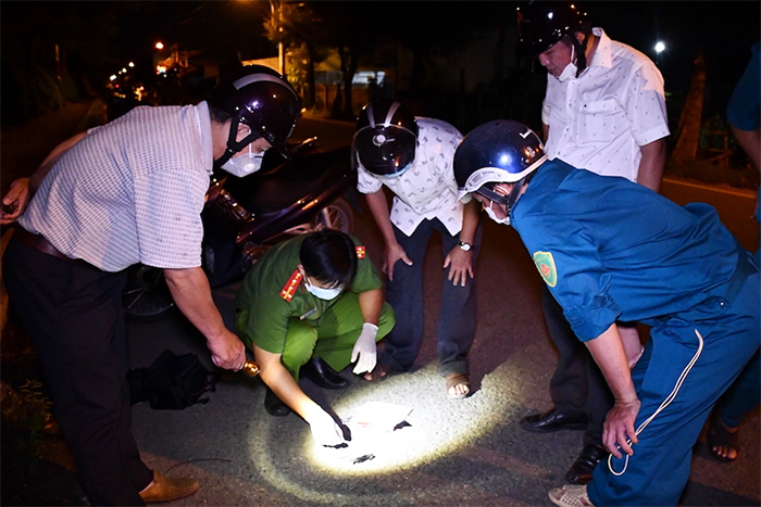 Con dao gấp vạch tội hung thủ -0