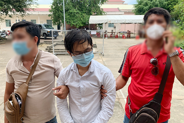 Con dao gấp vạch tội hung thủ -0