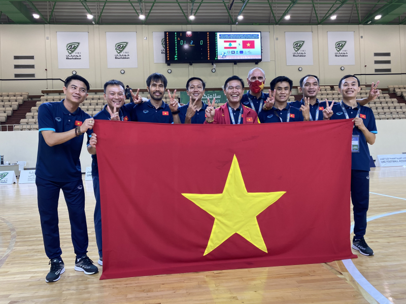 z2514276448776_7521d01a66b815ad6598c89165a0f85a.jpg -0