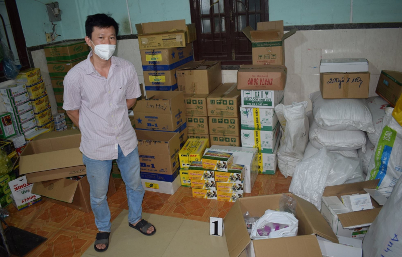 Bán thuốc bảo vệ thực vật có chứa chất cấm -0