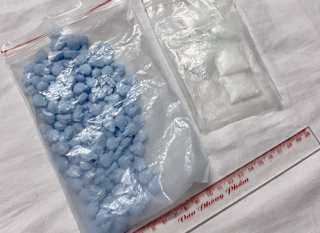 Mua bán và tàng trữ ma túy, 5 bị cáo lãnh án 47 năm tù -0