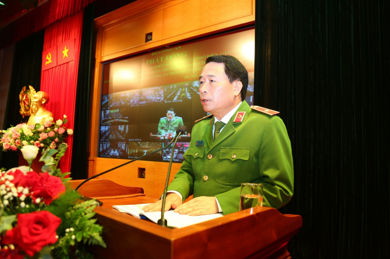 Thứ trưởng Lê Quốc Hùng phát biểu tại buổi lễ.