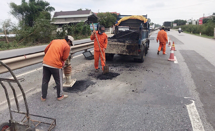 Nỗi lo “bẫy” tai nạn giao thông trên quốc lộ 1A -0