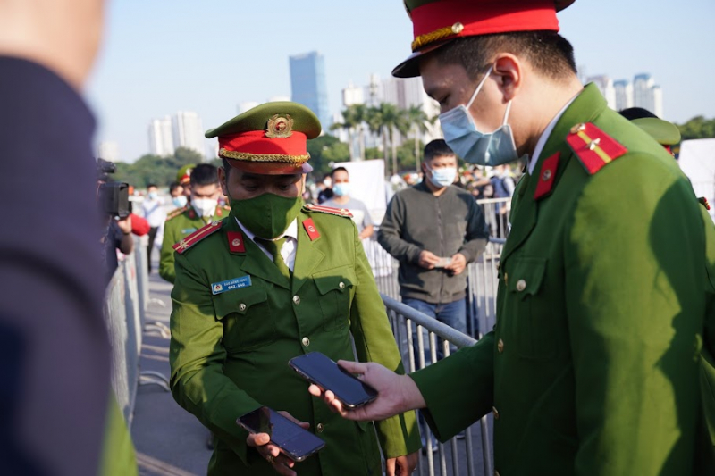 Diễn tập ứng dụng căn cước công dân gắn chíp trong trận bóng đá Việt Nam - Nhật Bản -0