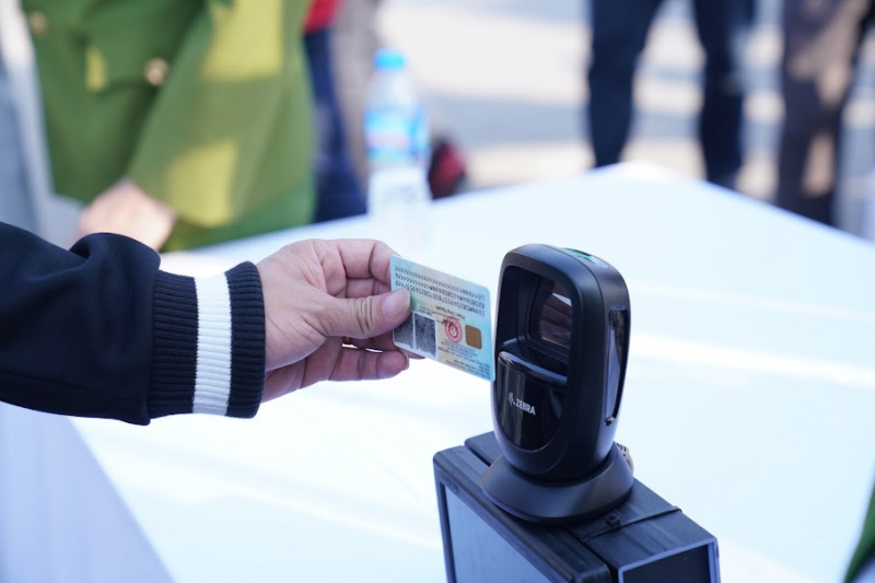 Diễn tập ứng dụng căn cước công dân gắn chíp trong trận bóng đá Việt Nam - Nhật Bản -0