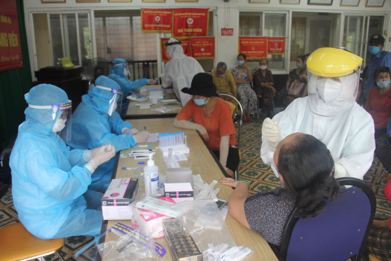 Số ca nhiễm COVID-19 tăng nhanh, Thừa Thiên-Huế tăng cường thêm cơ sở điều trị -0