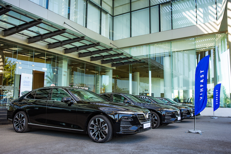 VinFast xuất khẩu lô xe đầu tiên sang thị trường Lào -0