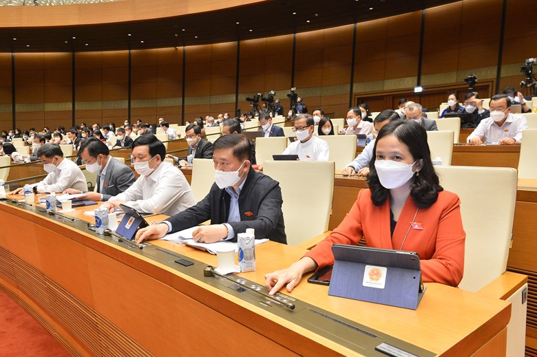 Quốc hội đặt mục tiêu GDP bình quân đầu người 3.900 USD năm 2022 -0