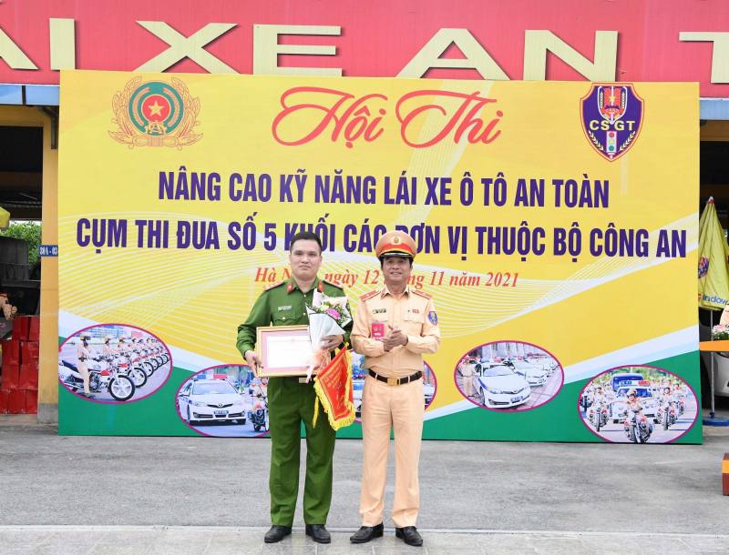 cá nhân không chyên.jpg -1