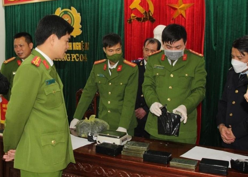 Khen thưởng các tập thể phá án ma túy tại khu vực Tam giác vàng -1