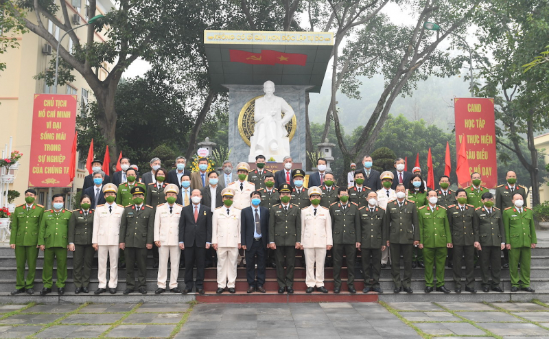 Trường Cao đẳng CSND I vinh dự nhận hai Cờ thi đua của Chính phủ -0
