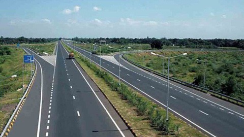 12 dự án cao tốc Bắc-Nam: Chính phủ kiến nghị Nhà nước đầu tư và nhượng quyền thu phí -0