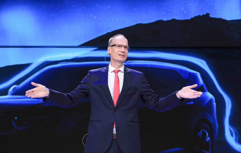 VinFast ra mắt thương hiệu xe điện tại Los Angeles Auto Show 2021 -0
