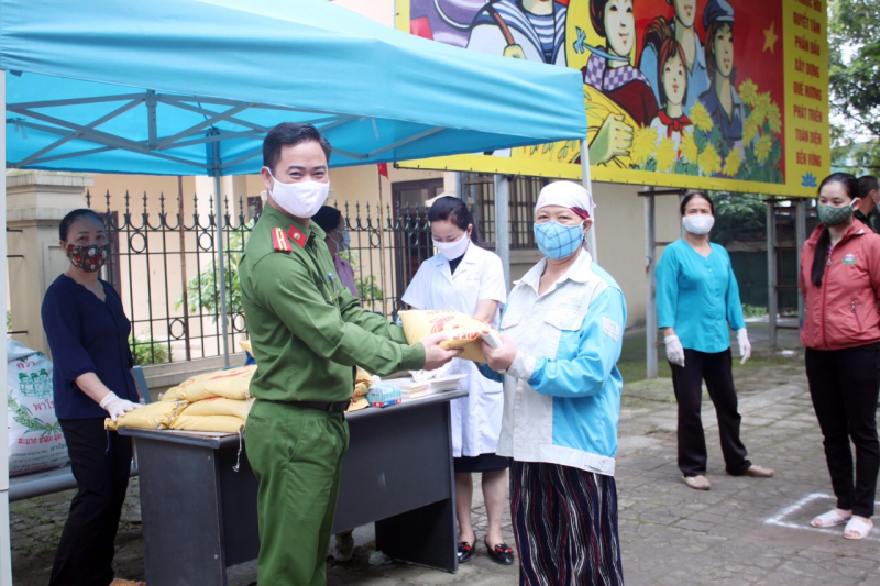 Hiệu quả từ mô hình “Rà soát tình hình an ninh trật tự tại các thôn, tổ dân phố” -1