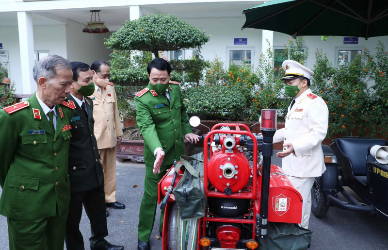 Trường Đại học PCCC kỷ niệm 45 năm Ngày truyền thống và đón nhận Huân chương Bảo vệ Tổ quốc -0