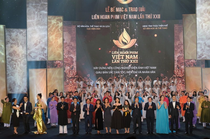 Mắt biếc đoạt giải Bông sen vàng tại Liên hoan phim lần thứ 22 -0