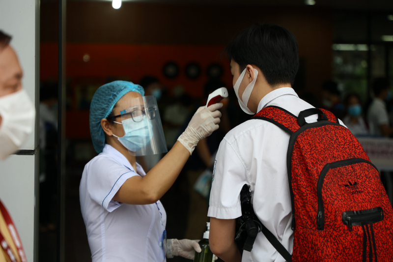 Hơn 27.000 học sinh ngoại thành Hà Nội đi học trực tiếp trở lại -0