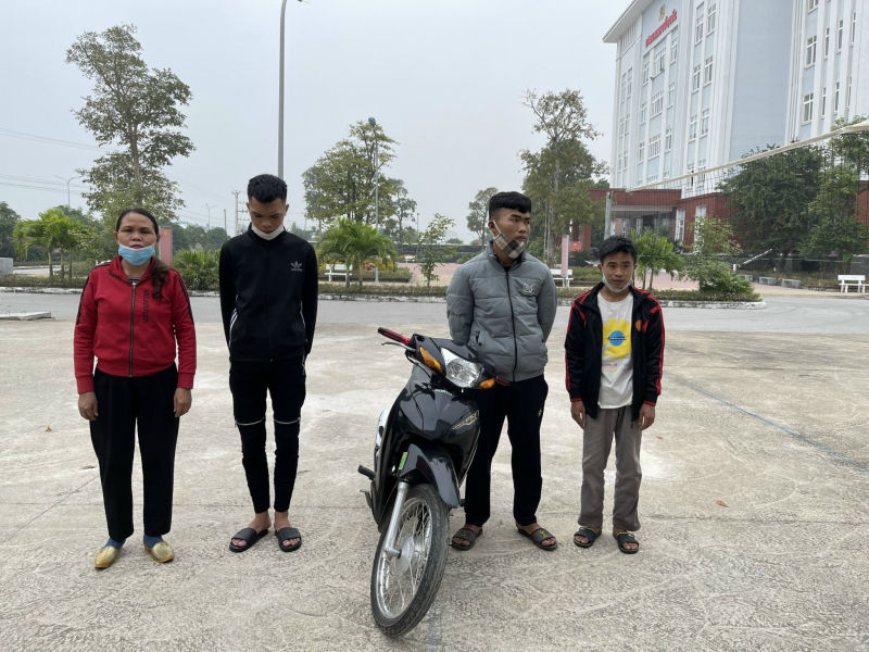 f7ec955f-a978-4abb-b8b4-8adf2c6958c3.jpeg -0