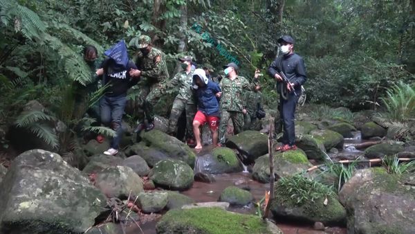 Trao thưởng chuyên án bắt hơn 340 nghìn viên ma túy tổng hợp qua biên giới -0