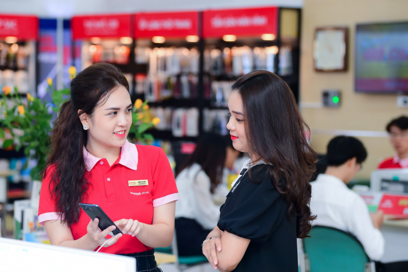 Chuyển đổi số giúp Viettel Store đạt mức tăng trưởng cao gấp 3 lần bình quân thị trường -0