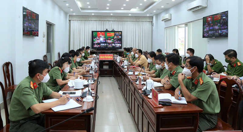 Cụm thi đua số 8 tổ chức tổng kết phong trào thi đua “Vì an ninh Tổ quốc” năm 2021 -0