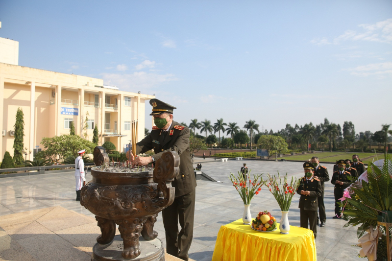 Nâng cao chất lượng công tác giáo dục, đào tạo Trường Đại học Kỹ thuật – Hậu cần CAND -0