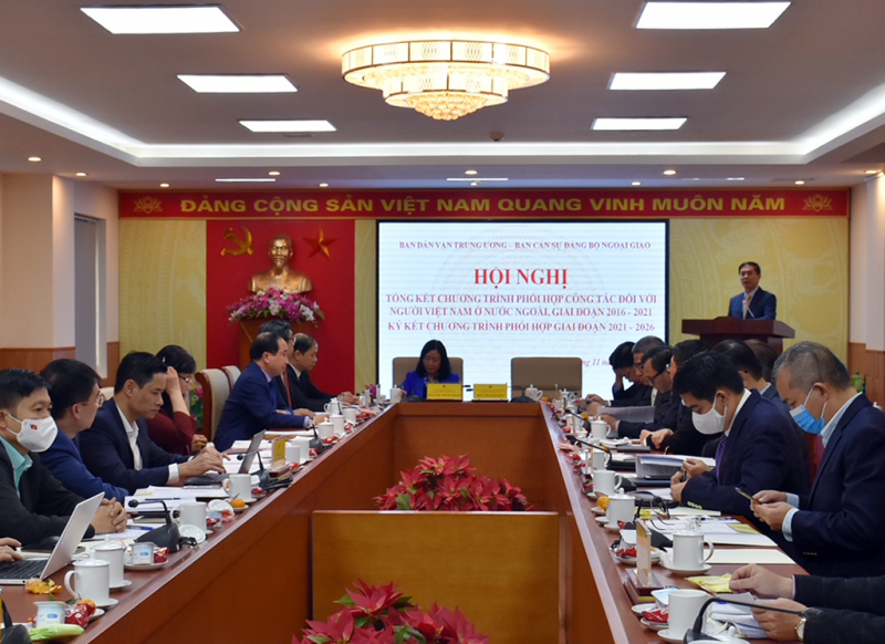 Tổng kết 5 năm thực hiện Chương trình phối hợp giữa Ban Dân vận Trung ương và Ban cán sự đảng Bộ Ngoại giao -0