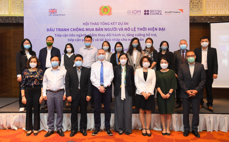 Đấu tranh chống mua bán người và nô lệ thời hiện đại -0