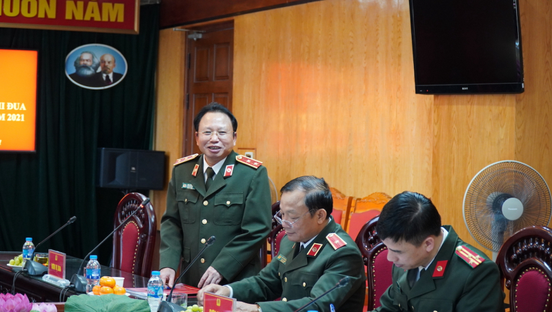 Cụm Thi đua số 7 tổng kết phong trào thi đua “Vì an ninh Tổ quốc” năm 2021 -0