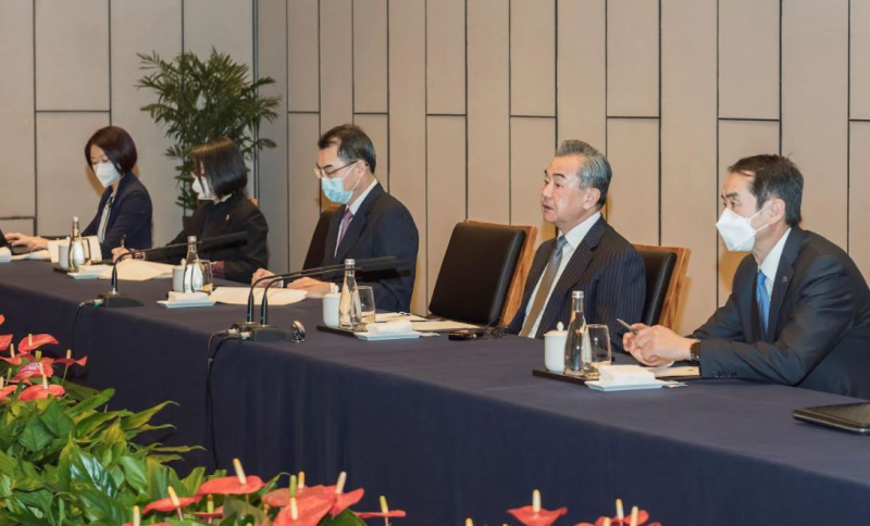 Bộ trưởng Ngoại giao Bùi Thanh Sơn hội đàm với Ủy viên Quốc vụ, Bộ trưởng Ngoại giao Trung Quốc Vương Nghị -0