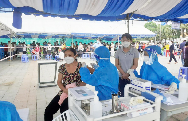 Công tác phòng, chống COVID-19 ở Bình Dương được các nhà khoa học đánh giá cao -0