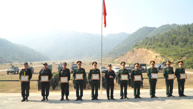 Chủ động phương án tác chiến đấu tranh với tội phạm ma túy tại địa bàn trọng điểm và tuyến biên giới Việt Nam-Lào. -0