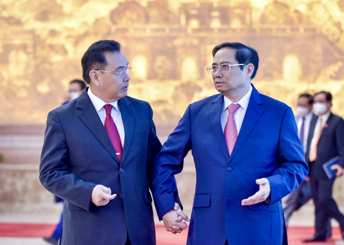 Thúc đẩy các dự án hạ tầng chiến lược kết nối Việt Nam - Lào -0