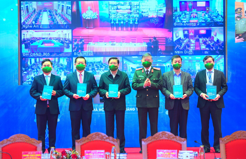 Đấu tranh phòng, chống tội phạm trên không gian mạng, bảo vệ chủ quyền quốc gia -0