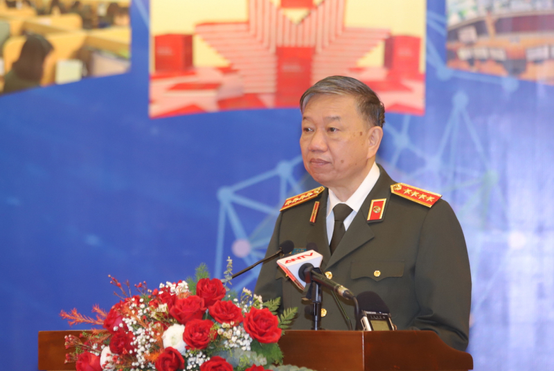 Đấu tranh phòng, chống tội phạm trên không gian mạng, bảo vệ chủ quyền quốc gia -0