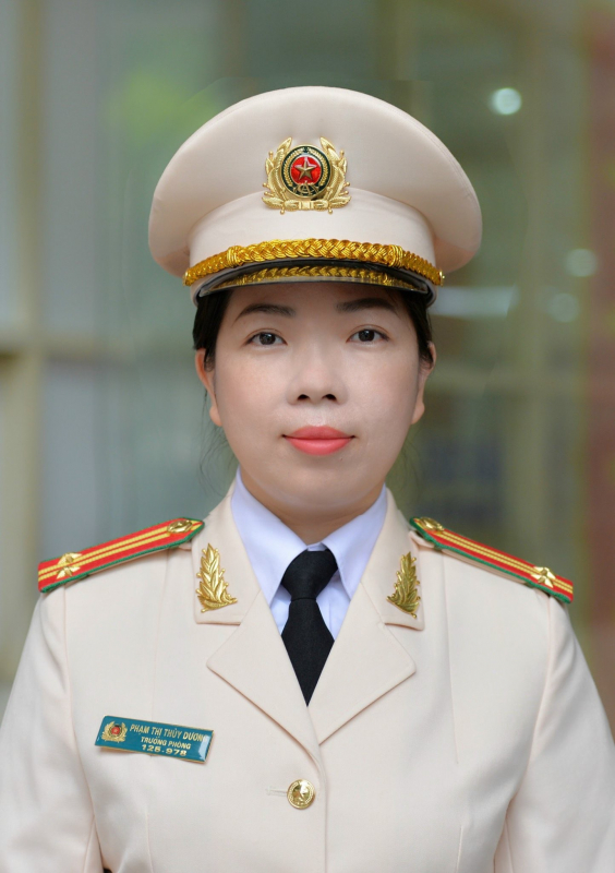 Công an Thủ đô thực hiện 6 điều Bác Hồ dạy:  Nữ cán bộ Công an tâm huyết với nghề -0