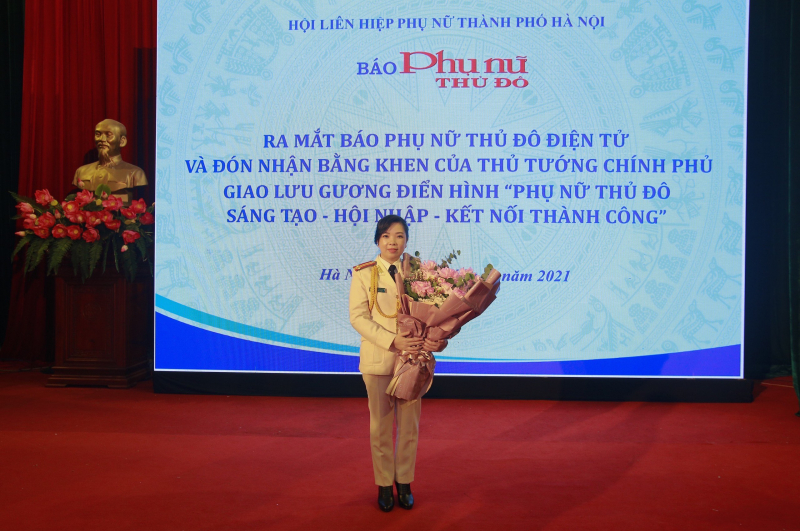 Công an Thủ đô thực hiện 6 điều Bác Hồ dạy:  Nữ cán bộ Công an tâm huyết với nghề -0