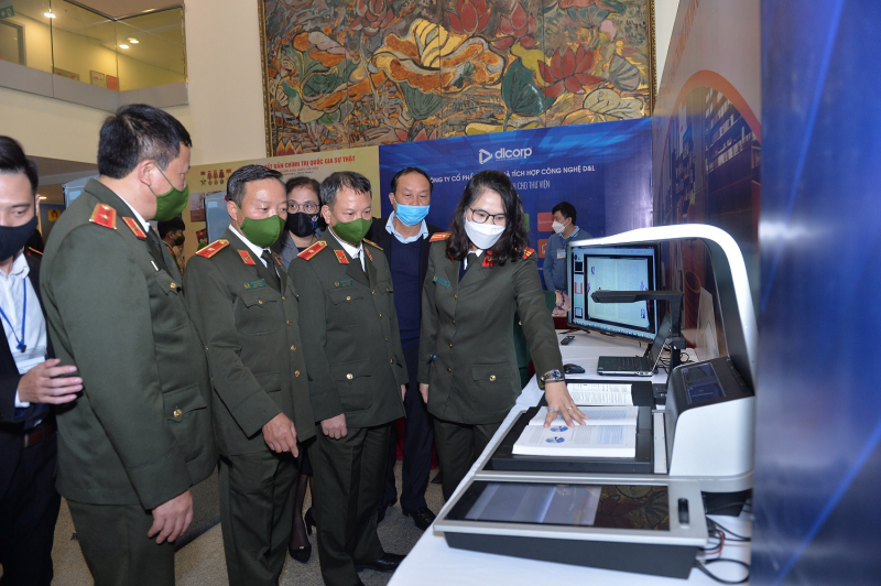 Hội thảo khoa học về chuyển đổi số hoạt động thư viện trong CAND -0