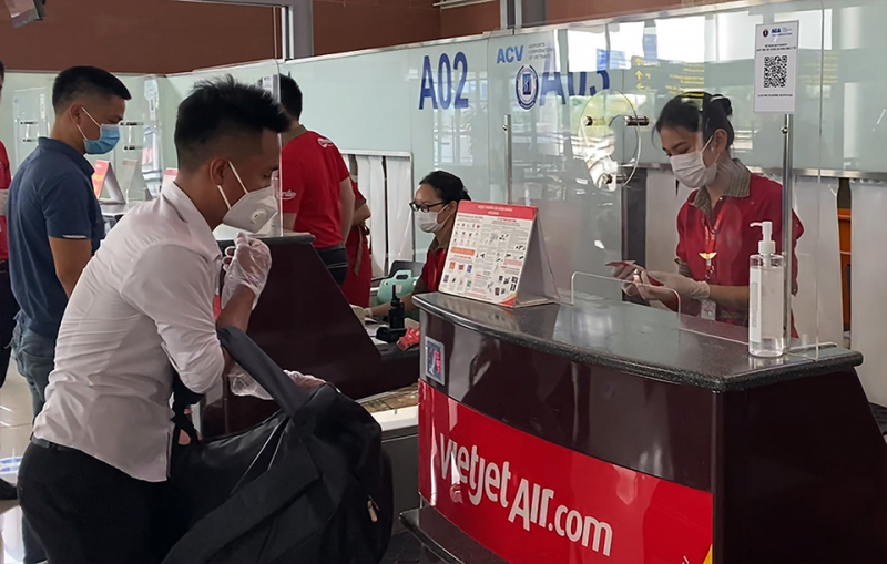 Vietjet đạt doanh thu hợp nhất 10.210 tỉ đồng trong 9 tháng đầu năm 2021 -0
