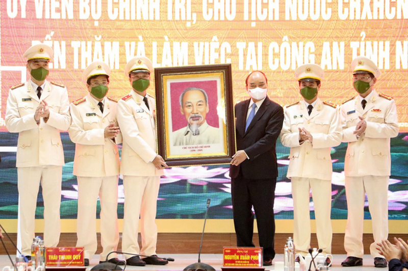 Xứng đáng với danh hiệu Người chiến sỹ CAND trên quê hương Chủ tịch Hồ Chí Minh -0