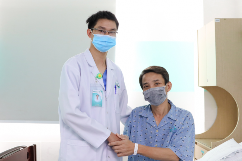 Kịp thời cứu sống bệnh nhân thủng tạng rỗng biến chứng -0