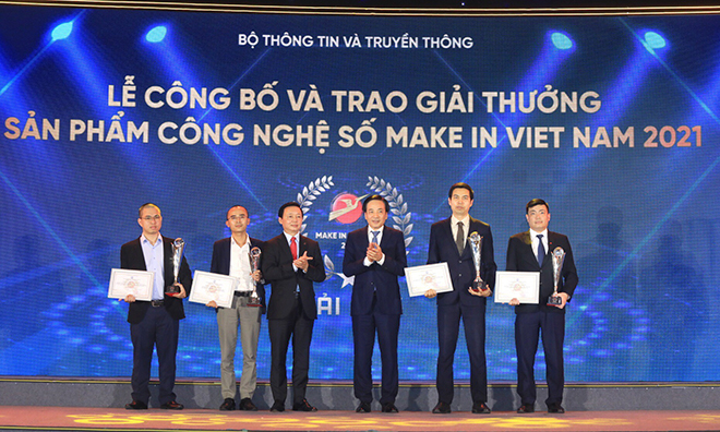Tôn vinh các sản phẩm công nghệ số “Make in Viet Nam” xuất sắc năm 2021 -0