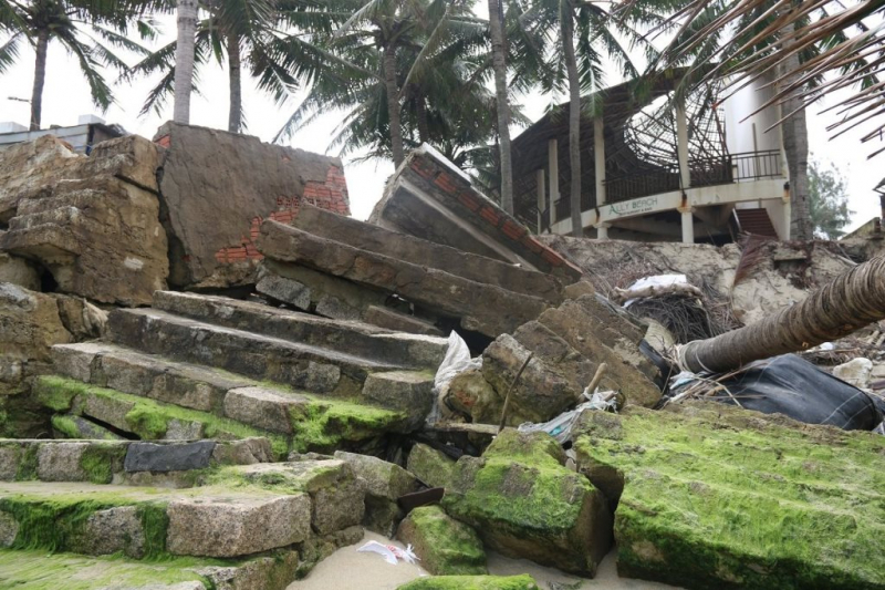 Hội An: Hơn 200m bờ biển phía bắc Cửa Đại tiếp tục nguy cơ bị sóng biển “nuốt chửng” -1